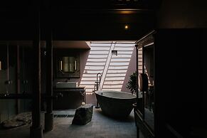 TOKI Retreat Vân Long