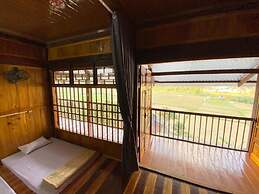 Duy Tuyen Ba Be Homestay Free BBQ