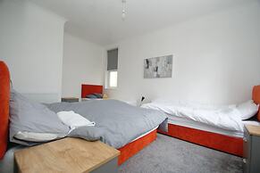 Spacious Margate Apartment