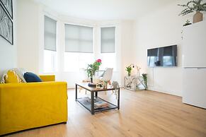 Spacious Margate Apartment