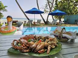Smeralda Beach Hotel Dikwella