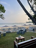 Smeralda Beach Hotel Dikwella