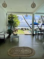 Smeralda Beach Hotel Dikwella