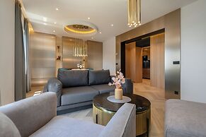 Old City Viewpoint by Dubrovnik view