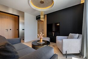 Old City Viewpoint by Dubrovnik view