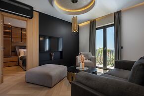 Old City Viewpoint by Dubrovnik view