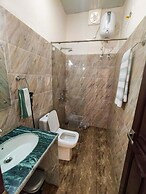 Goroomgo Anugraha Homestay Ramnagar