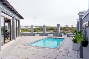 Grace of Blaauwberg One