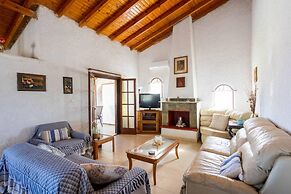 Seaside Retreat for Families and Pets