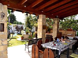 Hikari Villa With Equipped Garden and Parking Space in the San Foca Ar