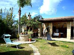 Hikari Villa With Equipped Garden and Parking Space in the San Foca Ar