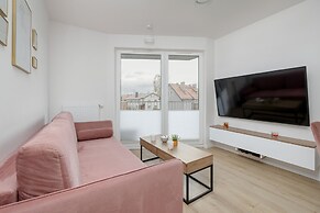 Stylish Apartment With Garage by Renters