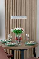 Stylish Apartment With Garage by Renters