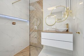 Stylish Apartment With Garage by Renters