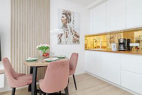 Stylish Apartment With Garage by Renters