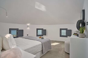 Topos Exclusive Santorini