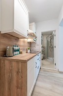 Apartments and Room Poesia