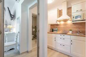 Apartments and Room Poesia