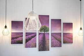 Apartments and Room Poesia