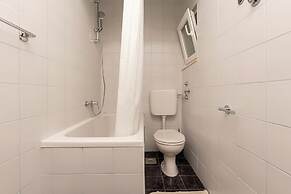 Apartments Villa Milas With Pool