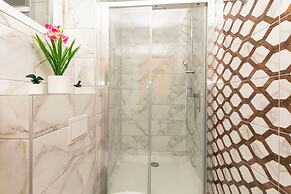 Apartments Villa Milas With Pool