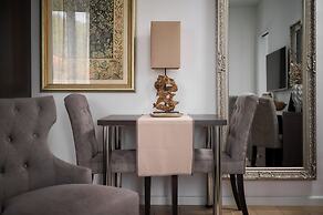 Apartments Studios 81