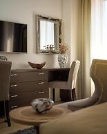 Apartments Studios 81