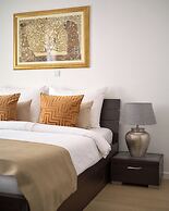 Apartments Studios 81