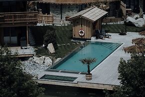 Luxury Bergchalets Gut Wenghof