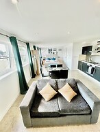 Lovely Spacious Studio in Central Cambridge