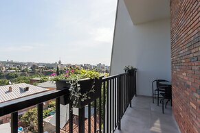 Brooch Boutique Hotel