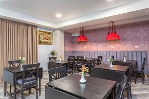 Brooch Boutique Hotel