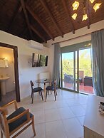 Okeanis Apartments & Suites Adults Only