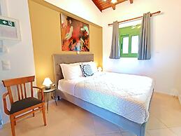 Okeanis Apartments & Suites Adults Only