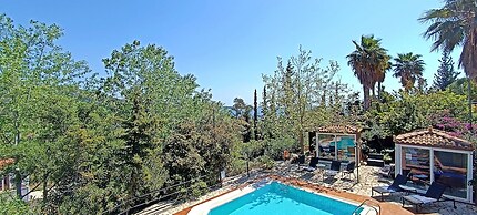 Okeanis Apartments & Suites Adults Only