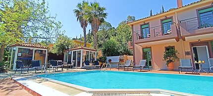 Okeanis Apartments & Suites Adults Only