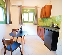 Okeanis Apartments & Suites Adults Only