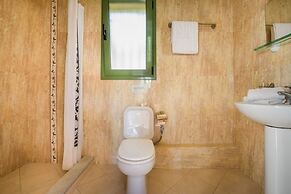 Okeanis Apartments & Suites Adults Only