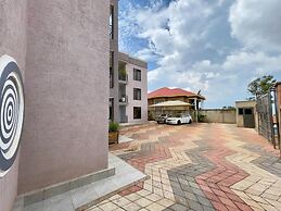 Charming 2-bed Apartment in Kigali