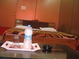 Shiv Ganga Hotel
