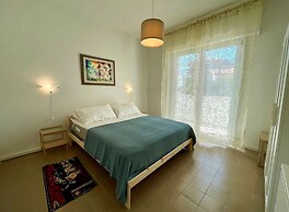 Coastal Villa With Private Garden