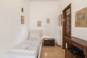 Villa Schlosser Lake Front & Private Pool