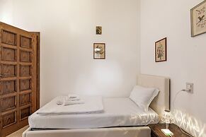 Villa Schlosser Lake Front & Private Pool