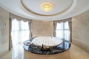 Howard Johnson Junhe Hot Springs Resort Beijing