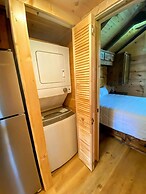 B11 NEW Awesome Tiny Home With A C Mountain Views Minutes to Skiing Hi