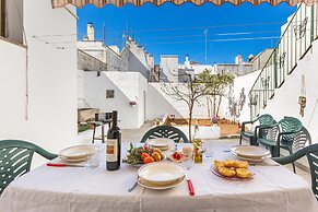 3836 Da Donatuccia by Barbarhouse