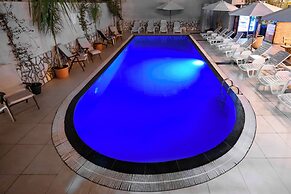 El Mar Hotel