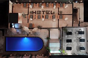 El Mar Hotel