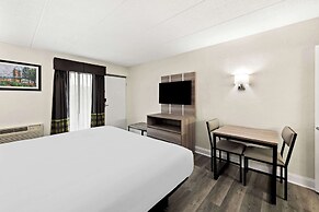 Suburban Studios Mason Near Kings Island