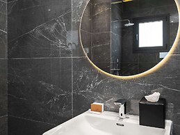 Mercure Larnaca City